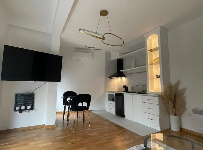 In Dr Milovan 公寓